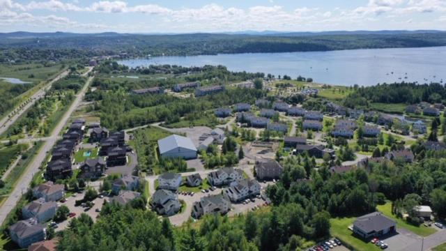 Condo Entre Ville/Nature ماجوج المظهر الخارجي الصورة